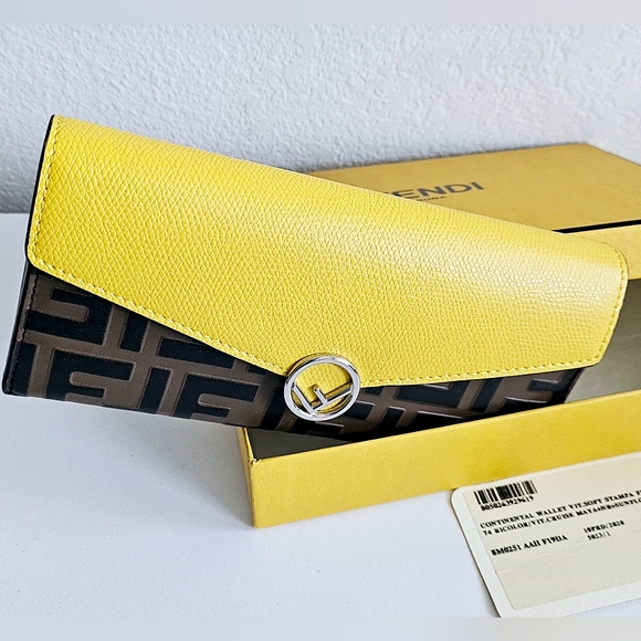 Fendi F Long Flap Wallet - Picture 2 of 14